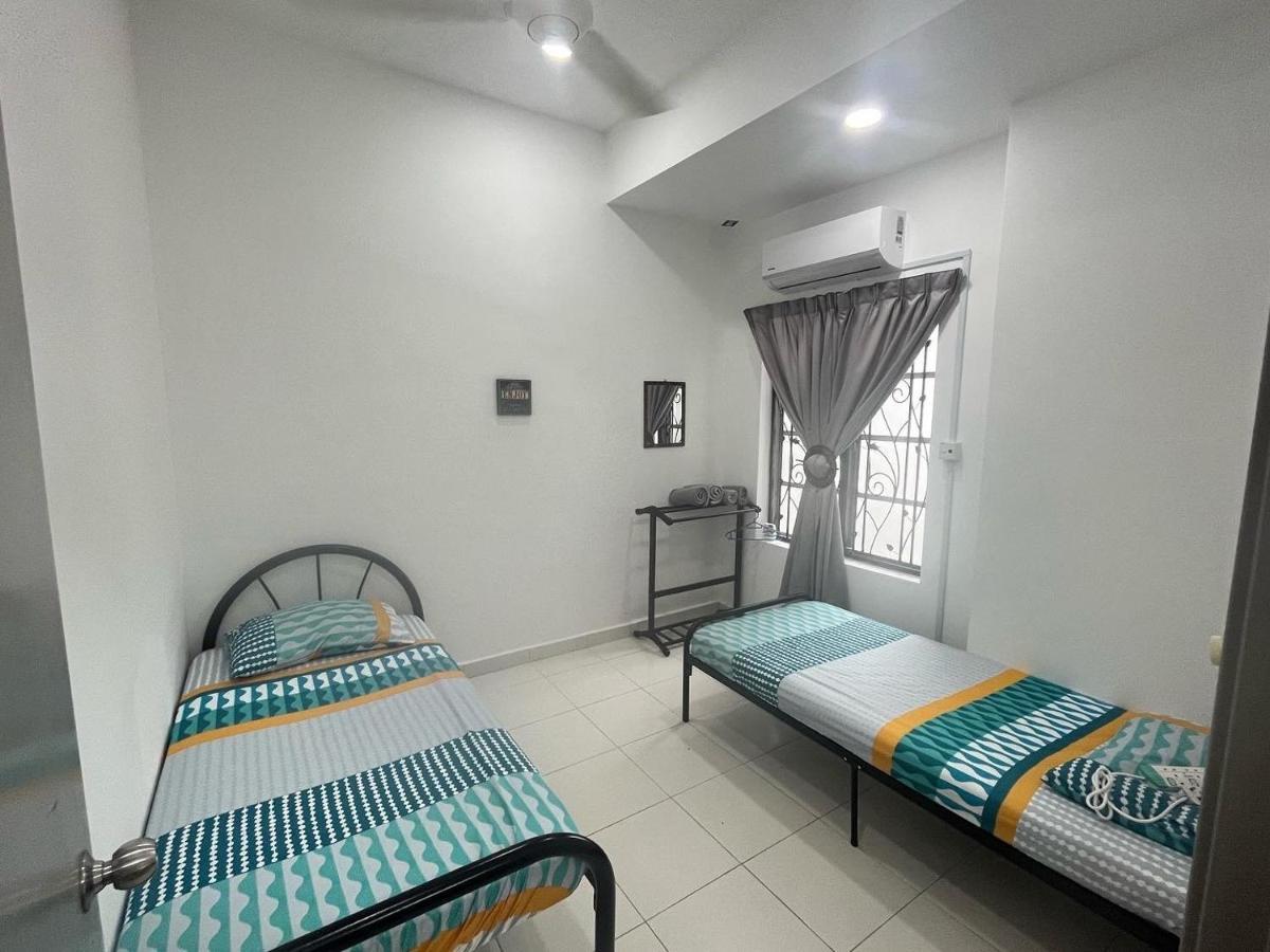Kul Rest House Labu Luaran gambar