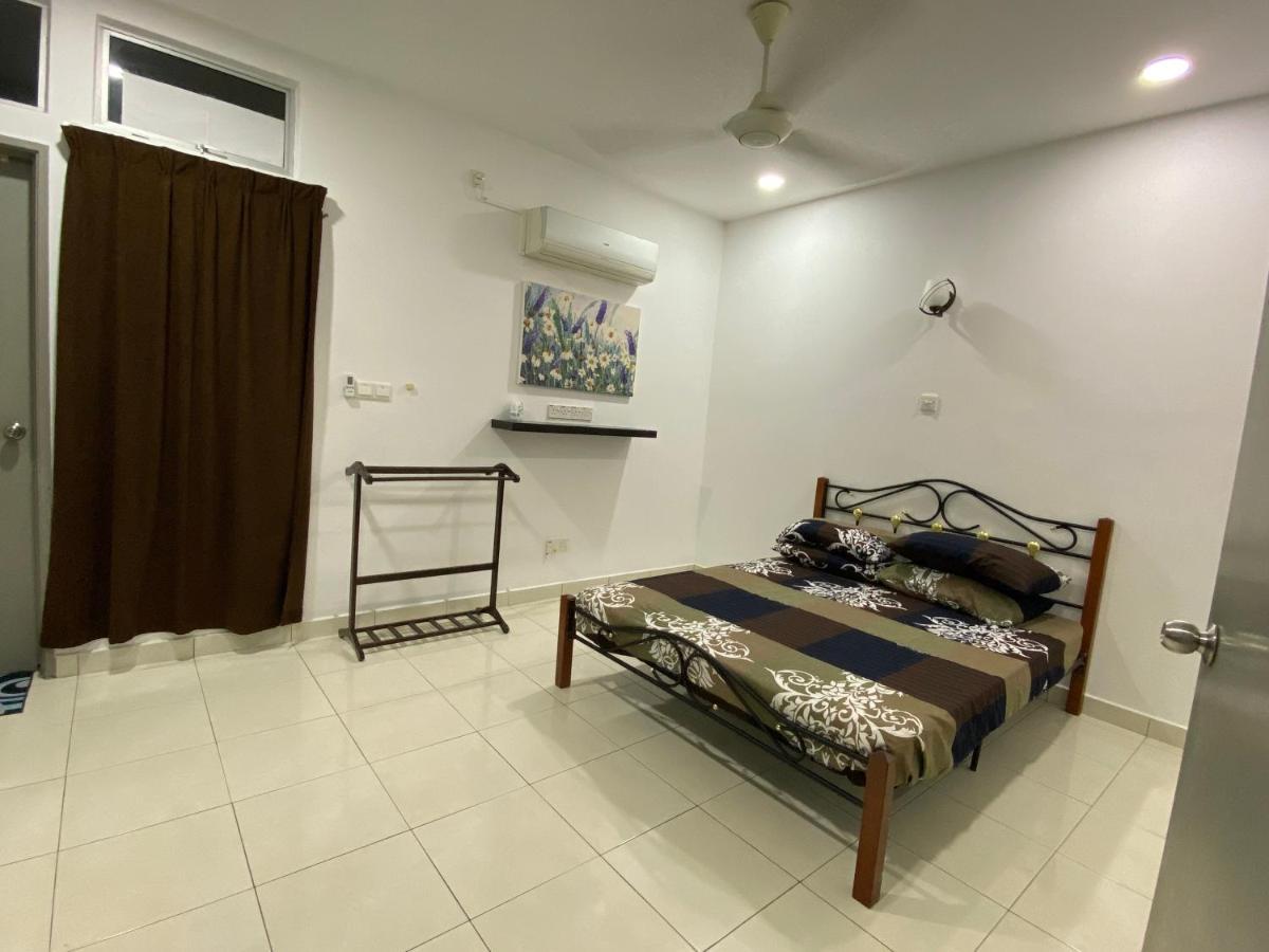 Kul Rest House Labu Luaran gambar
